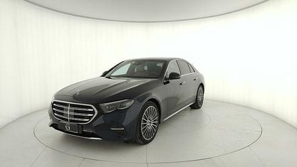 Usata Mercedes E450 Premium Plus 367 CV (269 kW) 2025 Blu Berlina