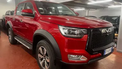 Usata EVO Cross 4 136 CV (100 kW) 2023 Rosso Pick-up