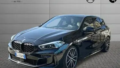 Usata BMW M135 Comfort Edition 306 CV (225 kW) 2022 Argento Utilitaria