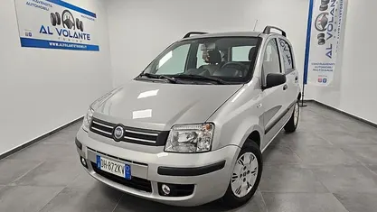 Grigio Usata 2007 Fiat Panda Dynamic Tre volumi | 3990 € (Buon prezzo)