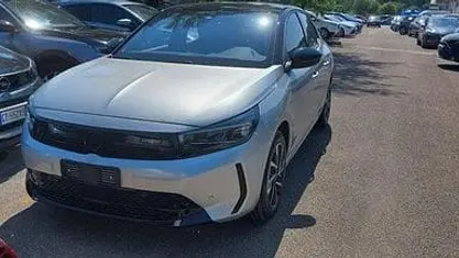 Argento Usata 2025 Opel Corsa Tre volumi | 14.900 € (Buon prezzo)