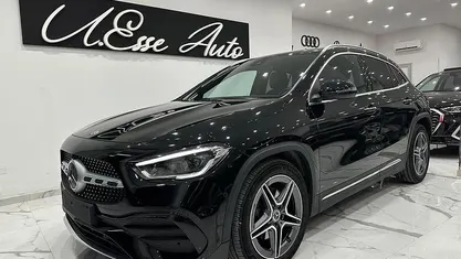 Usata Mercedes GLA200 Premium 149 CV (109 kW) 2022 Nero SUV