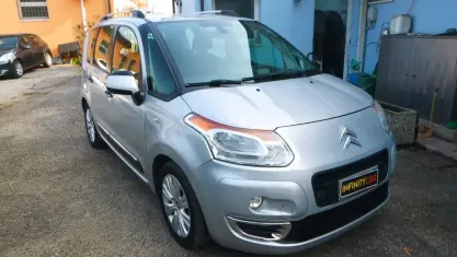 Usata Citroën C3 Picasso Exclusive 92 CV (67 kW) 2011 Grigio Monovolume