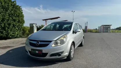 Usata Opel Corsa Club 60 CV (44 kW) 2007 Grigio Utilitaria