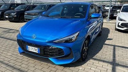 Usata MG MG3 Comfort 116 CV (85 kW) 2025 Blu Utilitaria