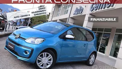 Usata VW up! high up! 60 CV (44 kW) 2018 Bluazzurro Utilitaria