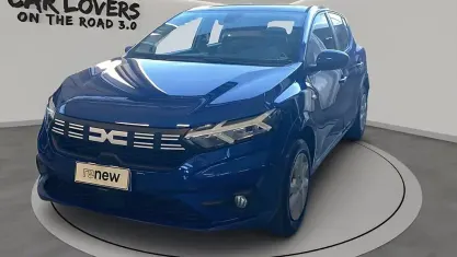 Usata Dacia Sandero Expression 101 CV (74 kW) 2023 Rqh blu iron Utilitaria