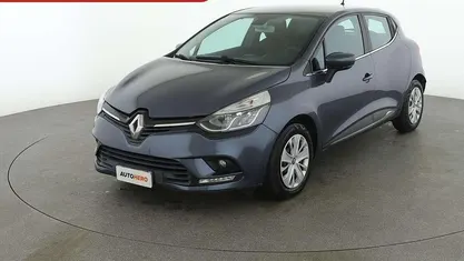 Grigio Usata 2017 Renault Clio IV Zen Due volumi | 9799 € (Buon prezzo)