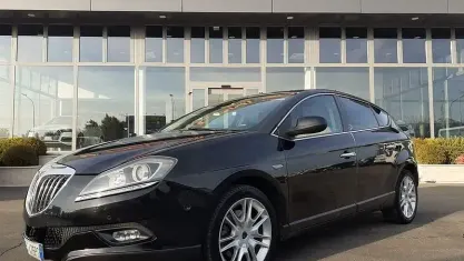 Usata Lancia Delta 165 CV (121 kW) 2011 Nero Utilitaria