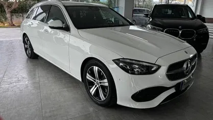 Usata Mercedes C200 Advanced 163 CV (119 kW) 2024 Bianco Station wagon