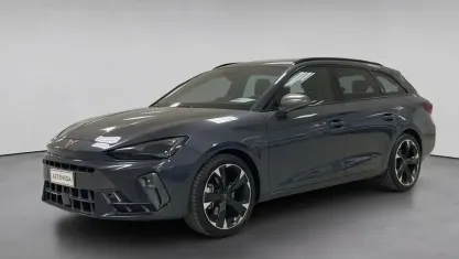 Usata Cupra Leon 150 CV (110 kW) 2025 Vari colori pastello Station wagon