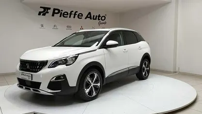 Usata Peugeot 3008 Allure 131 CV (96 kW) 2018 Bianco banchisa SUV