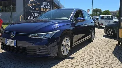 Begagnad VW Golf VIII Life 110 HK (80 kW) 2021 Other Sedan
