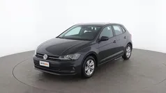 Grigio Usata 2018 VW Polo Comfortline Tre volumi | 11.799 € (Buon prezzo)