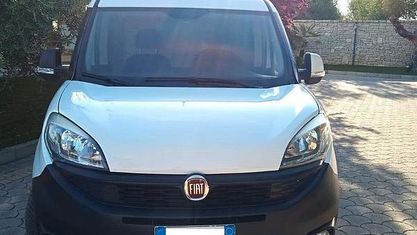 Usata Fiat Doblò 90 CV (66 kW) 2015 Bianco Monovolume