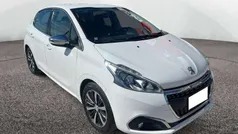Bianco Usata 2017 Peugeot 208 Allure Due volumi | 10.800 € (Buon prezzo)