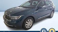 Blu metallizzato Usata 2022 VW Tiguan Life SUV | 20.800 € (Super prezzo)