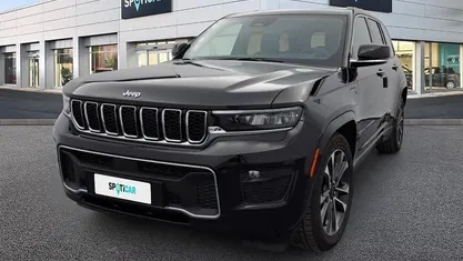 Usata 2023 Jeep Grand Cherokee Overland SUV | 75.750 € (Buon prezzo)