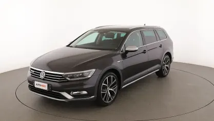 Usata VW Passat Alltrack 240 CV (176 kW) 2018 Grigio Station wagon
