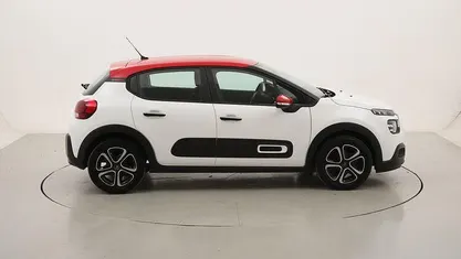Gebraucht Citroën C3 Shine 83 PS (61 kW) 2022 Kleinwagen