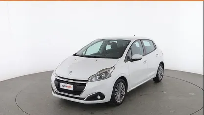 Usata Peugeot 208 Active 75 CV (55 kW) 2017 Utilitaria