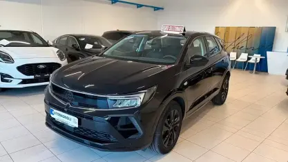 Usata Opel Grandland X 131 CV (96 kW) 2024 Nero SUV