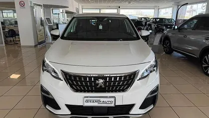 Gebraucht Peugeot 3008 Allure 131 PS (96 kW) 2019 Weiß SUV