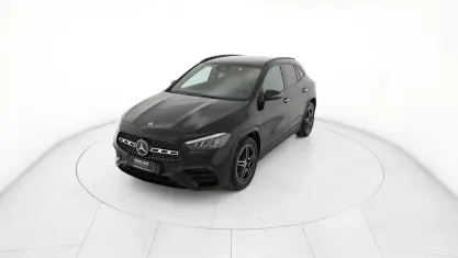 Usata Mercedes GLA180 Advanced Plus 116 CV (85 kW) 2024 Nero SUV