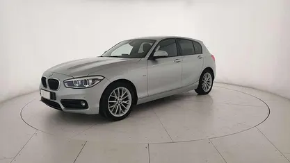 Argento Usata 2017 BMW 116 Sport Line Due volumi | 14.900 € (Buon prezzo)
