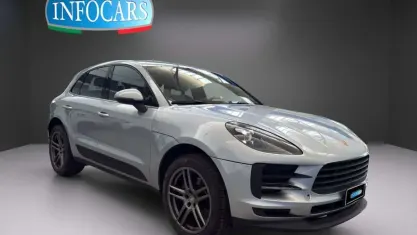 Usata Porsche Macan 245 CV (180 kW) 2021 Argento metallizzato SUV
