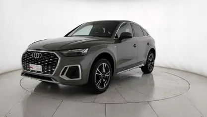 Usata Audi Q5 Sportback S-line plus 204 CV (150 kW) 2024 Grigio medio SUV
