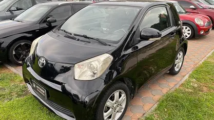 Nero Usata 2009 Toyota iQ Due volumi | 6300 € (Buon prezzo)
