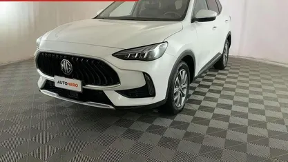 Usata MG HS Comfort 162 CV (119 kW) 2023 Bianco SUV