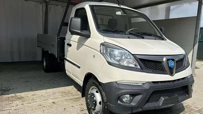 Ny Piaggio Porter 102 HK (75 kW) 2026 Vit Van
