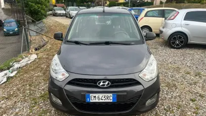 Usata Hyundai i10 69 CV (50 kW) 2012 Grigio Utilitaria