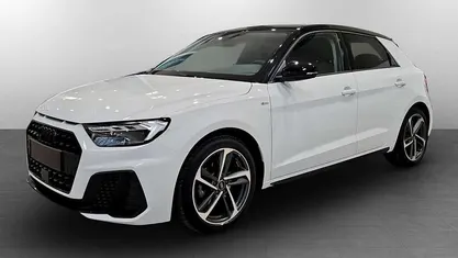 Bianco / tetto nero Usata 2025 Audi A1 Sportback Black Edition Utilitaria | 25.700 € (Buon prezzo)