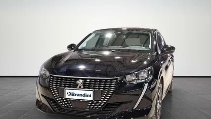 Nero Usata 2022 Peugeot 208 Allure Due volumi | 13.747 € (Buon prezzo)