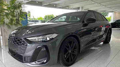 Nuova Audi A5 Advanced 204 CV (150 kW) 2025 Grigio Station wagon