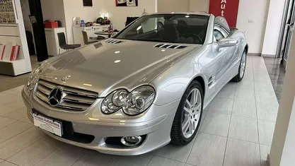 Grigio Usata 2007 Mercedes SL350 Cabrio | 25.999 € (Ottimo prezzo)