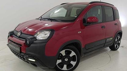 Usata Fiat Panda Cross Cross 69 CV (50 kW) 2025 Rosso Utilitaria