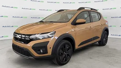 Beige Nuova 2025 Dacia Sandero Expression Due volumi | 17.900 € (Buon prezzo)