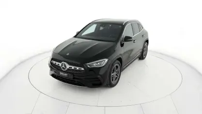 Usata Mercedes GLA200 Premium 150 CV (110 kW) 2023 Nero SUV