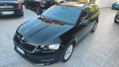 Nero Usata 2019 Skoda Octavia G-TEC Executive Station wagon | 10.950 € (Ottimo prezzo)