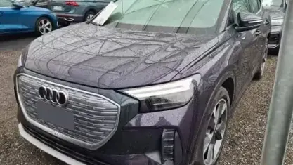 Usata Audi Q4 e-tron Comfort 77 kW (105 CV) 2023 Viola SUV