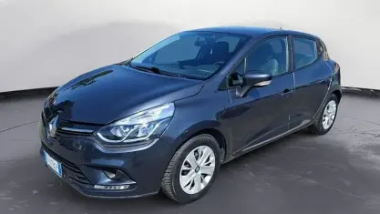 Usata Renault Clio 90 CV (66 kW) 2019 Grigio