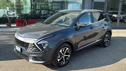 Usata Kia Sportage Style 136 CV (100 kW) 2023 Grigio SUV