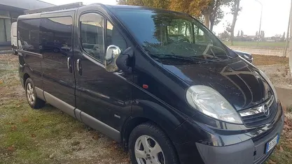 Usata Opel Vivaro 90 CV (66 kW) 2013 Monovolume