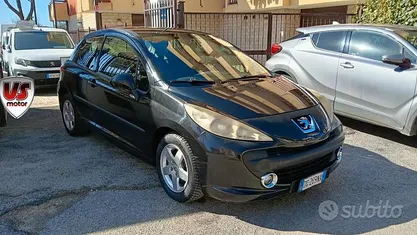 Usata Peugeot 207 88 CV (64 kW) 2007 Nero Berlina
