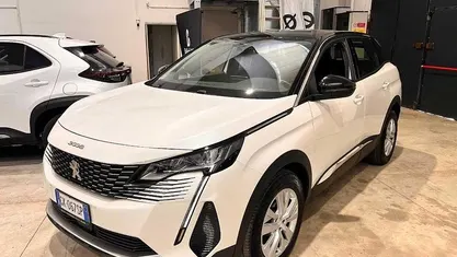 Usata Peugeot 3008 Active 131 CV (96 kW) 2022 SUV