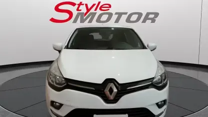 Usata Renault Clio IV Life 75 CV (55 kW) 2019 Bianco Berlina